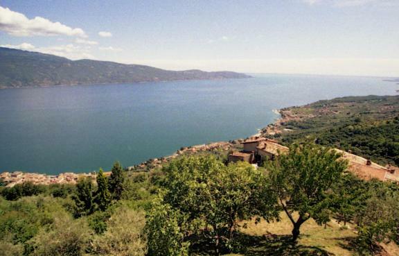 Appartamenti Serena - La Grotta Gargnano Exteriér fotografie